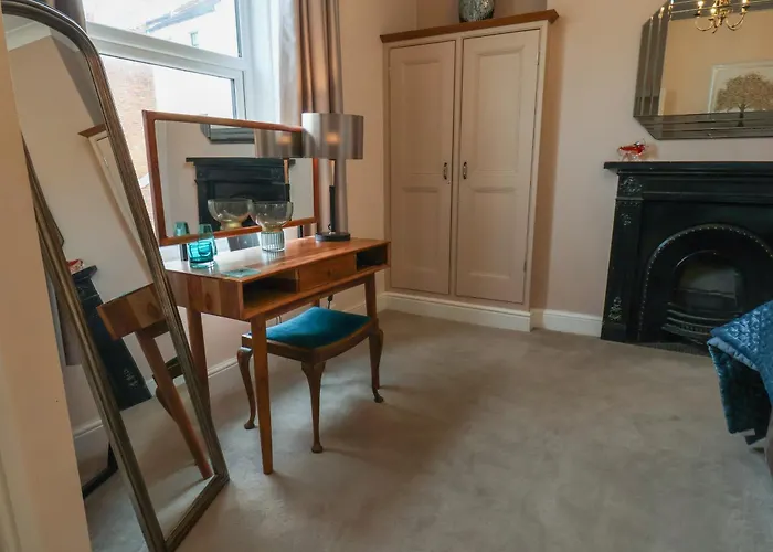 Abbey Vista * ウィットビー